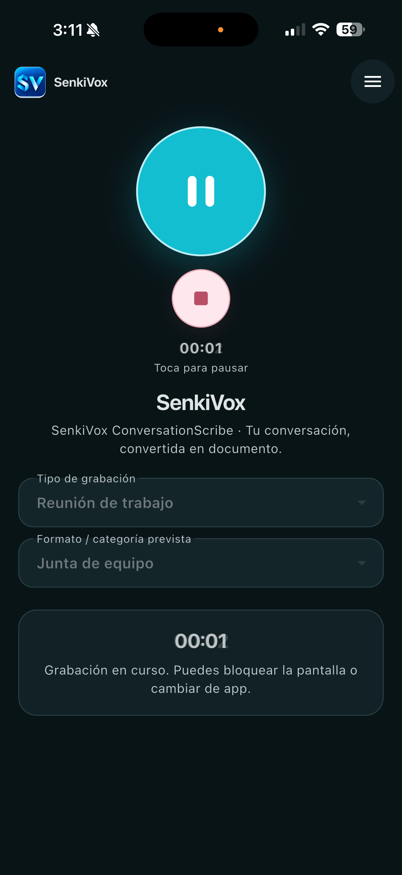 Captura real de SenkiVox en uso: grabación en curso de una reunión de trabajo, categoría Junta de equipo, con controles de pausa y detener.